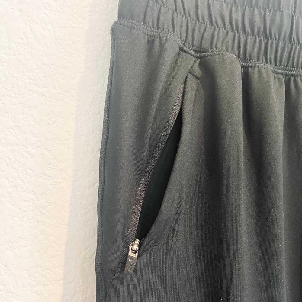 Active pants - Picture 3 of 8